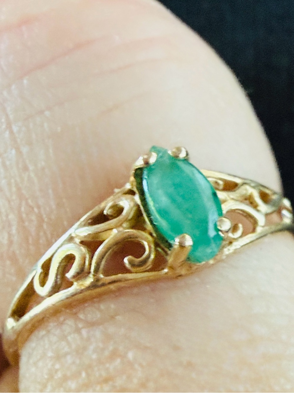 ✨10KT Natural Emerald Filigree Ring💫